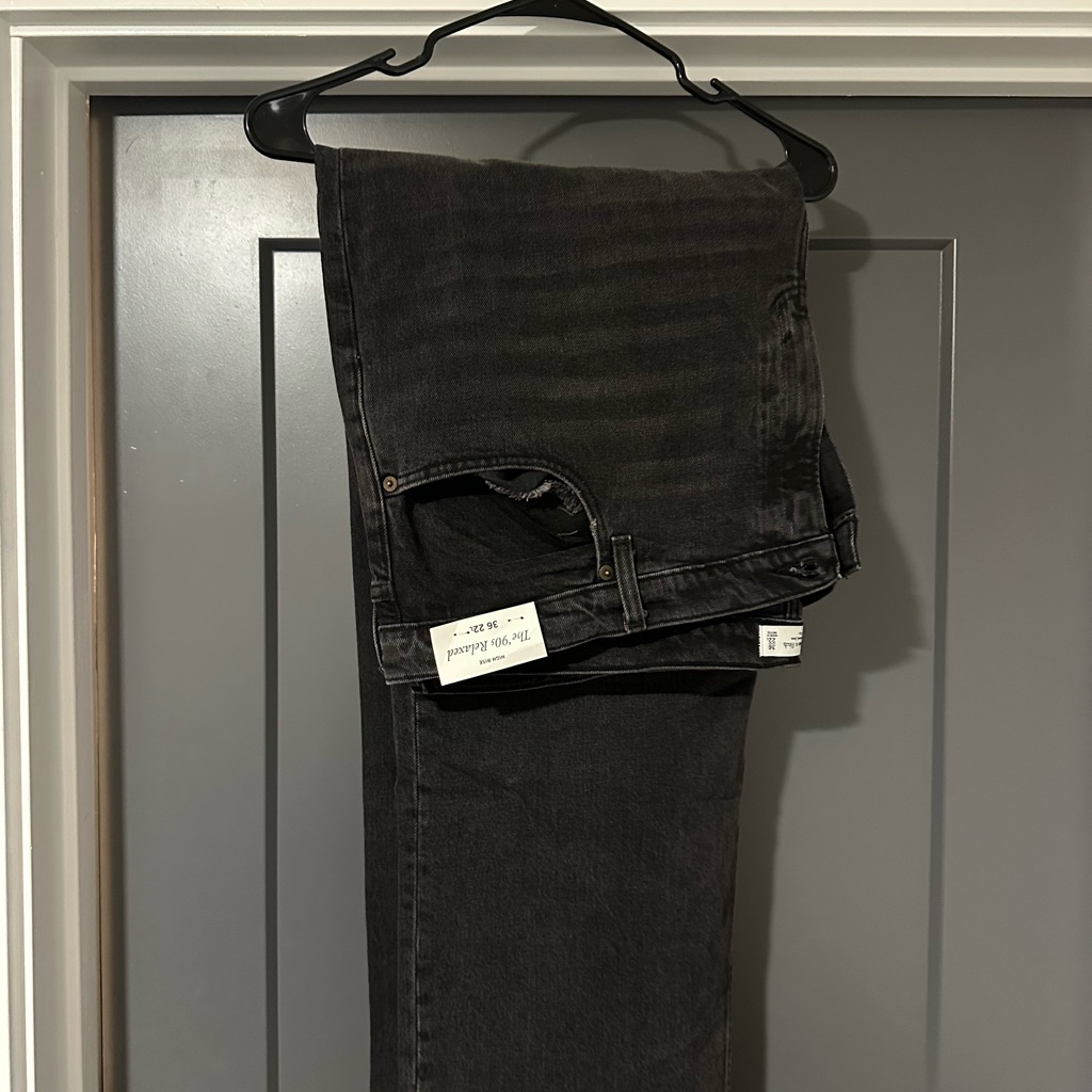 Abercrombie & Fitch Women's Black Straight Leg Jeans